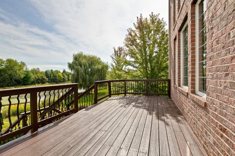 Tiny photo for 10 Eagle Ridge Drive, Hawthorn Woods, IL 60047 (MLS # 12689818)
