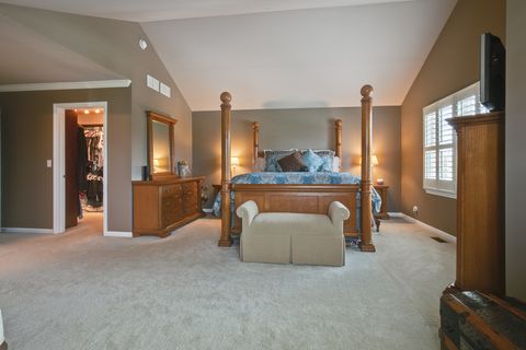 Tiny photo for 10 Eagle Ridge Drive, Hawthorn Woods, IL 60047 (MLS # 12689818)