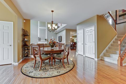 Tiny photo for 10 Eagle Ridge Drive, Hawthorn Woods, IL 60047 (MLS # 12689818)