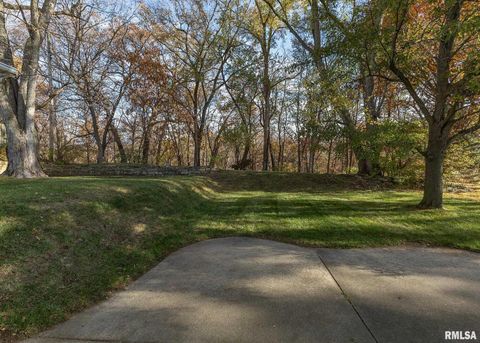 Tiny photo for 3332 16TH Street, Moline, IL 61265 (MLS # QC4269394)