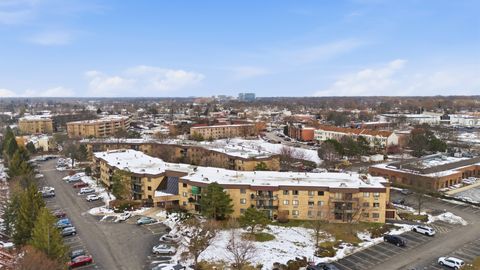 Tiny photo for 5600 ASTOR Lane #315, Rolling Meadows, IL 60008 (MLS # 12531725)