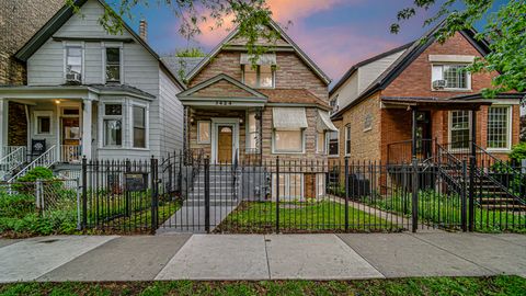 3424 W Parker Avenue Chicago IL 60647