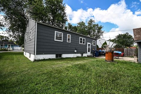 Tiny photo for 1636 Rice Street, Waukegan, IL 60087 (MLS # 12544268)