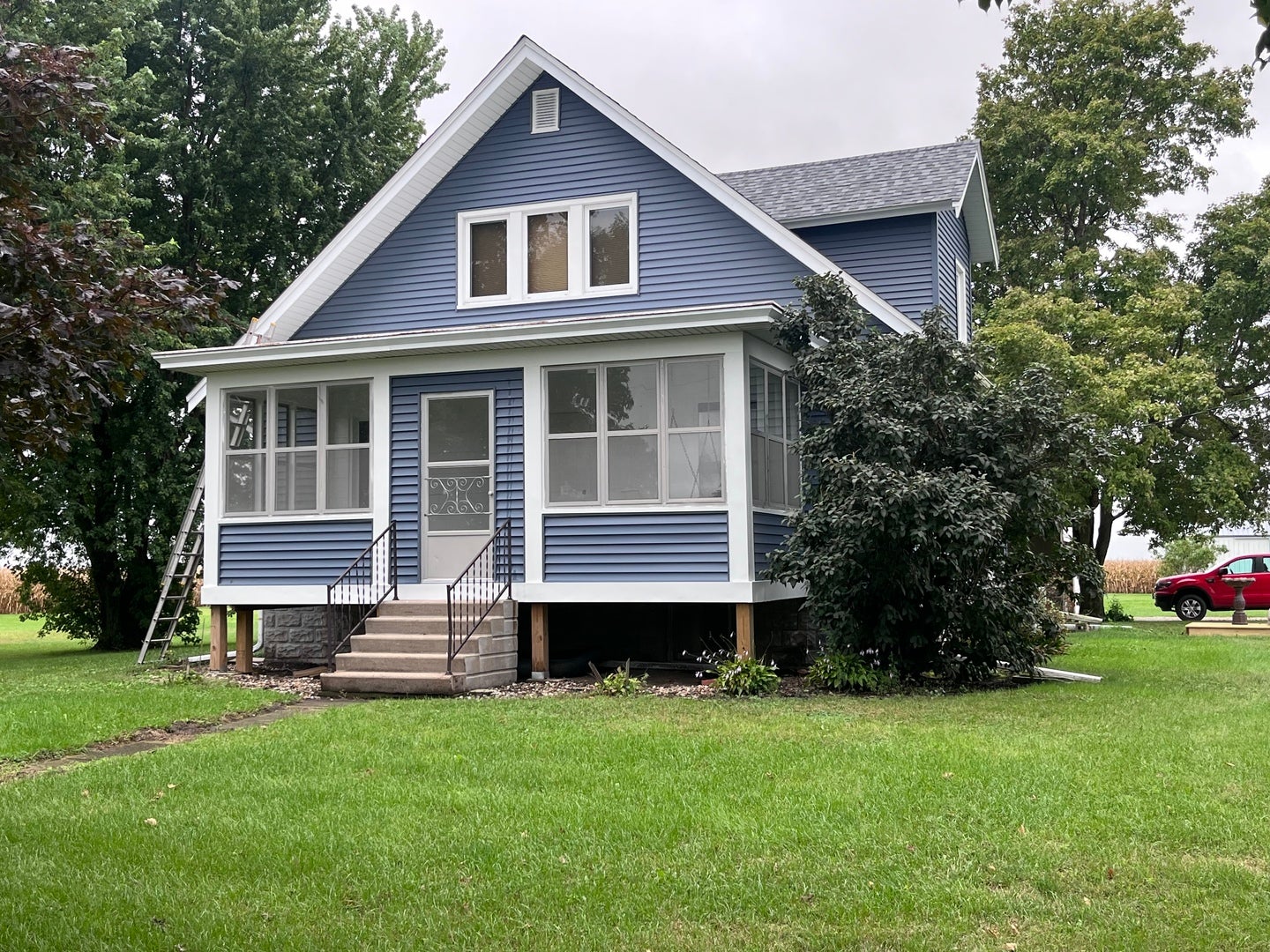 573 County Road 2050E Road