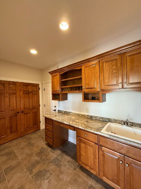 Tiny photo for 823 Sunflower Drive, Geneva, IL 60134 (MLS # 12439770)