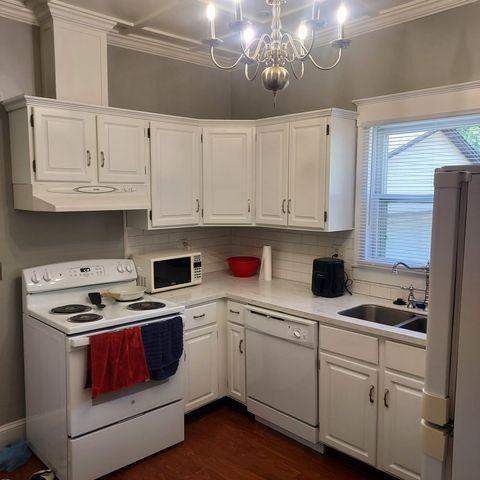 Tiny photo for 303 N Draper Avenue, Champaign, IL 61821 (MLS # 12471946)
