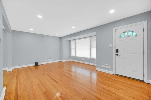 Tiny photo for 10029 S Green Street, Chicago, IL 60643 (MLS # 12582412)