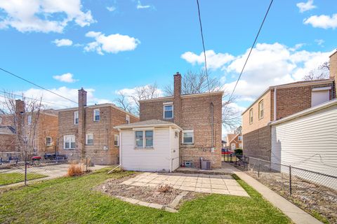 Tiny photo for 10029 S Green Street, Chicago, IL 60643 (MLS # 12582412)