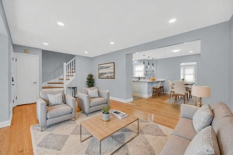 Tiny photo for 10029 S Green Street, Chicago, IL 60643 (MLS # 12582412)