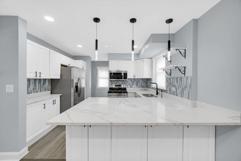 Tiny photo for 10029 S Green Street, Chicago, IL 60643 (MLS # 12582412)