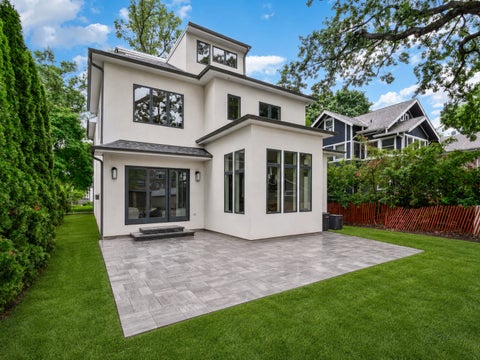 Tiny photo for 414 Laurel Avenue, Wilmette, IL 60091 (MLS # 12681323)