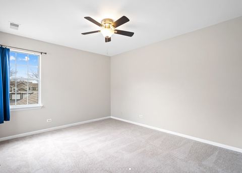 Tiny photo for 1619 WOODCREST Circle, Mundelein, IL 60060 (MLS # 12636974)