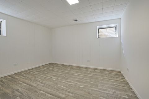Tiny photo for 761 Marshall Drive, Des Plaines, IL 60016 (MLS # 12635201)