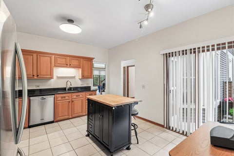 Tiny photo for 955 Heathrow Lane, Naperville, IL 60540 (MLS # 12682491)