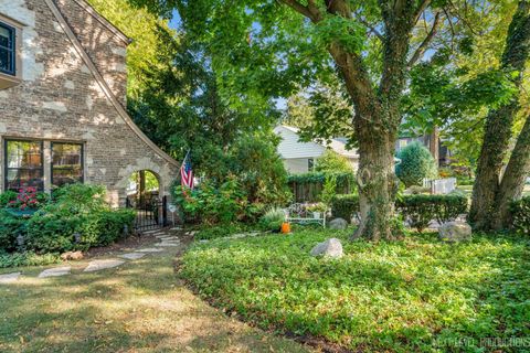 Tiny photo for 405 S 1st Street, Geneva, IL 60134 (MLS # 12475437)