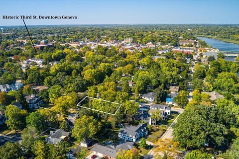 Tiny photo for 405 S 1st Street, Geneva, IL 60134 (MLS # 12475437)