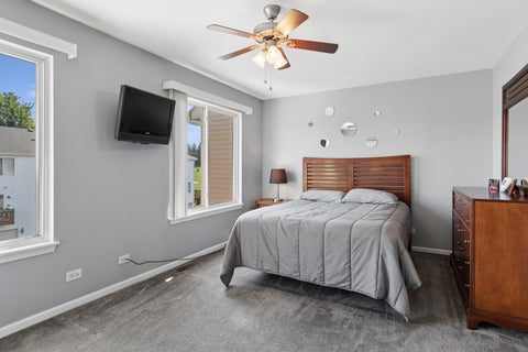 Tiny photo for 530 Lincoln Station Drive #530, Oswego, IL 60543 (MLS # 12742147)