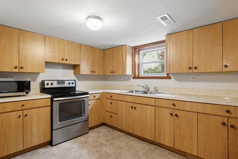 Tiny photo for 7730 S OCTAVIA Avenue, Bridgeview, IL 60455 (MLS # 12631145)