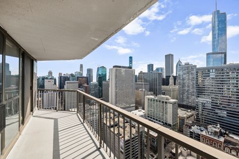 Tiny photo for 10 E ONTARIO Street #3702, Chicago, IL 60611 (MLS # 12606351)