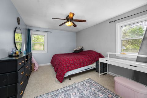 Tiny photo for 3876 18th Street, Bettendorf, IA 52722 (MLS # 12629908)