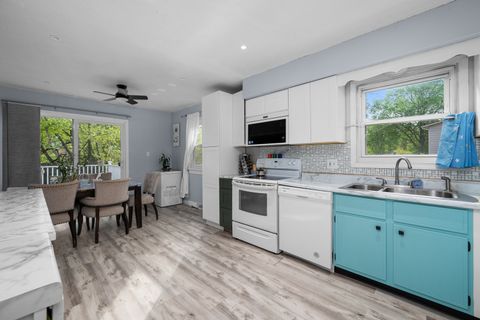 Tiny photo for 3876 18th Street, Bettendorf, IA 52722 (MLS # 12629908)