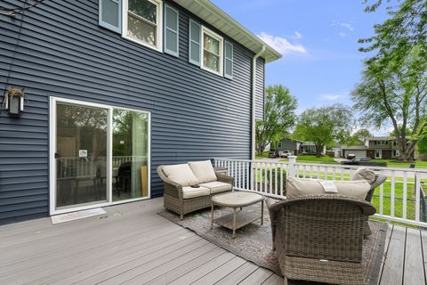Tiny photo for 3876 18th Street, Bettendorf, IA 52722 (MLS # 12629908)