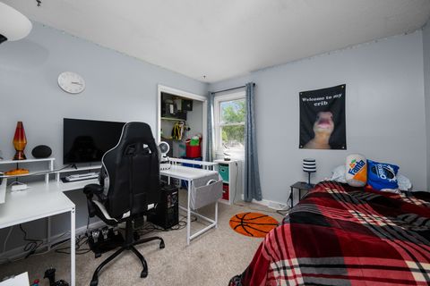 Tiny photo for 3876 18th Street, Bettendorf, IA 52722 (MLS # 12629908)