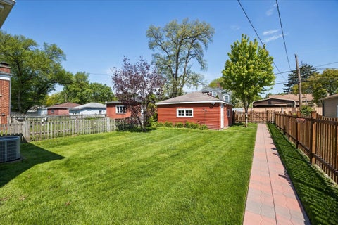 Tiny photo for 9328 Jefferson Avenue, Brookfield, IL 60513 (MLS # 12645397)