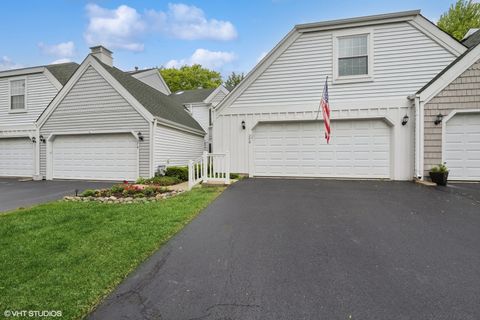 276 Oak Bluff Court 25-3 Wauconda IL 60084