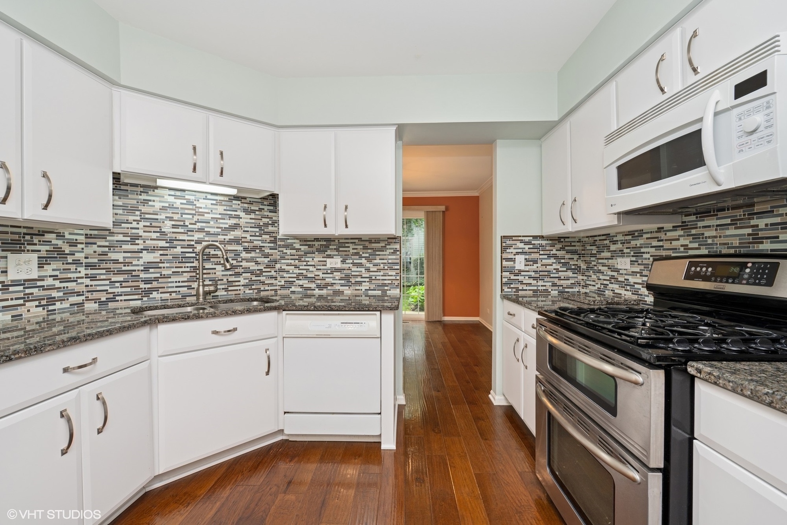 276 Oak Bluff Court 25-3