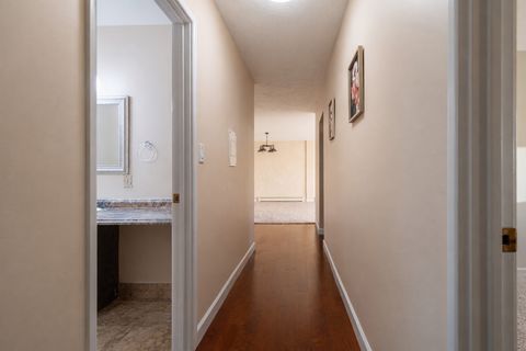 Tiny photo for 1321 S Finley Road #419, Lombard, IL 60148 (MLS # 12537235)