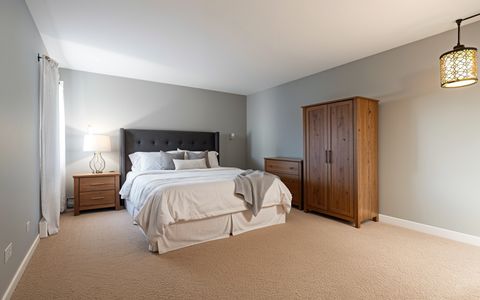 Tiny photo for 1321 S Finley Road #419, Lombard, IL 60148 (MLS # 12537235)