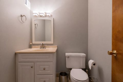 Tiny photo for 1321 S Finley Road #419, Lombard, IL 60148 (MLS # 12537235)