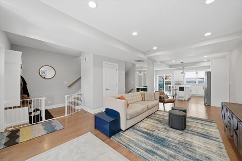 Tiny photo for 1627 N Lawndale Avenue, Chicago, IL 60647 (MLS # 12553670)