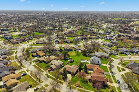 Tiny photo for 15150 Teebrook Drive, Orland Park, IL 60462 (MLS # 12607899)