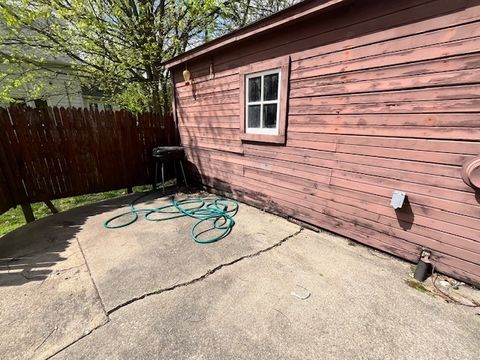 Tiny photo for 702 W High Street, Urbana, IL 61801 (MLS # 12600052)