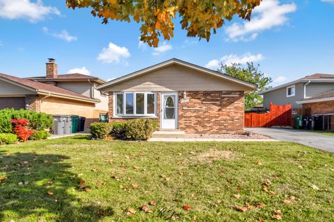 Tiny photo for 16813 89th Avenue, Orland Hills, IL 60487 (MLS # 12657469)