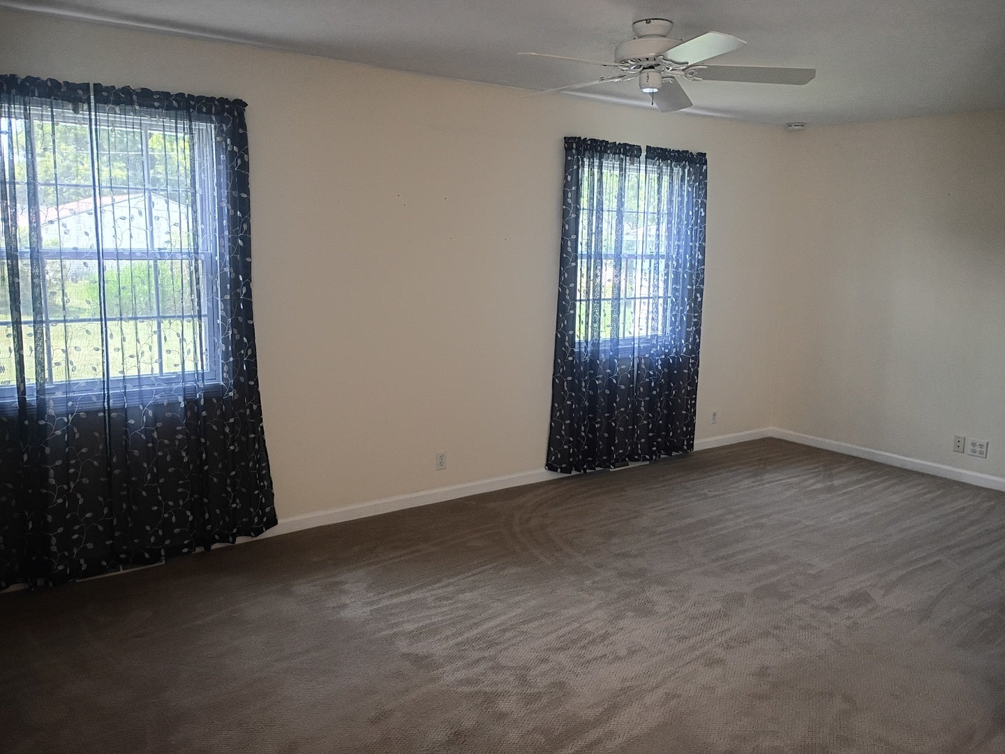 1005 16TH Street