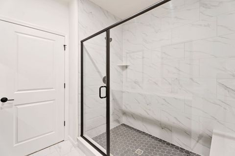 Tiny photo for 6242 Links Drive #05002, Woodridge, IL 60517 (MLS # 12599276)