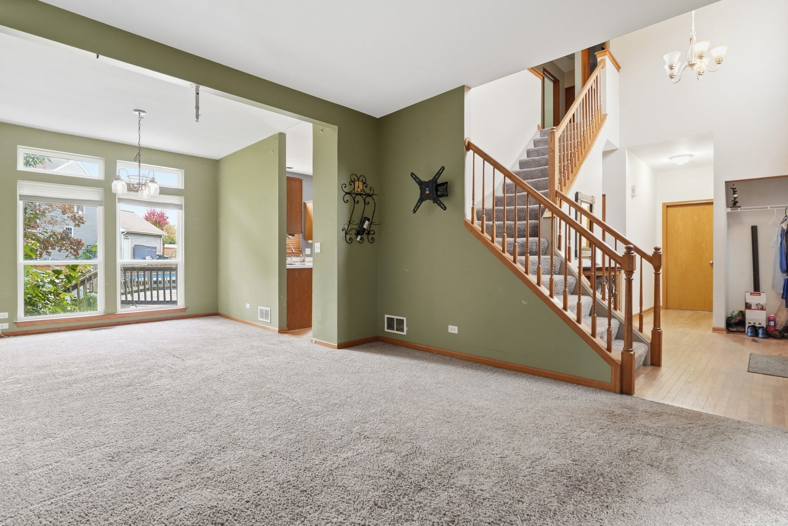 219 S Primrose Lane