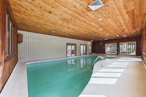 Tiny photo for 201 Oak Lane, Winthrop Harbor, IL 60096 (MLS # 12769218)