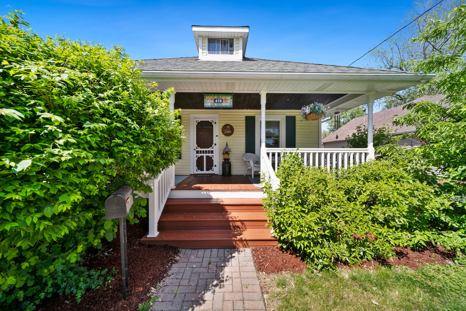 410 E 4th Street, Lockport, IL, 60441, US | Single Family Residence For Sale