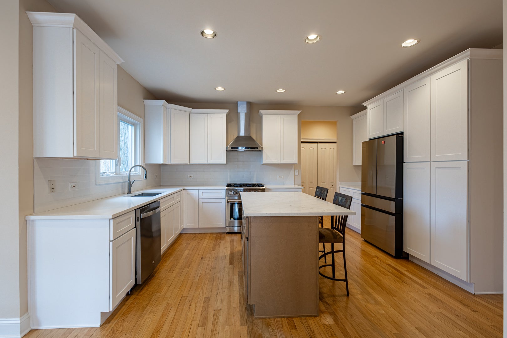 6441 Blackhawk Trail