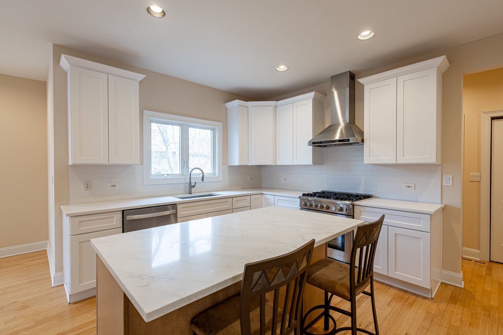 6441 Blackhawk Trail