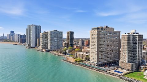 Tiny photo for 6301 N Sheridan Road #8E, Chicago, IL 60660 (MLS # 12621456)