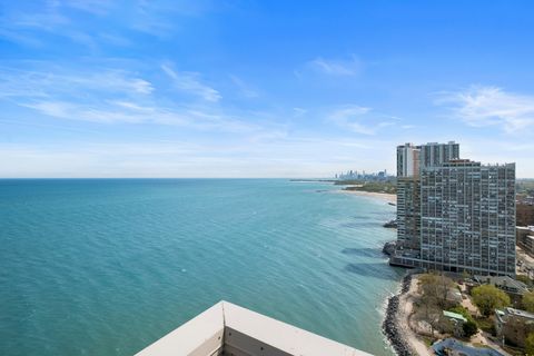 Tiny photo for 6301 N Sheridan Road #8E, Chicago, IL 60660 (MLS # 12621456)