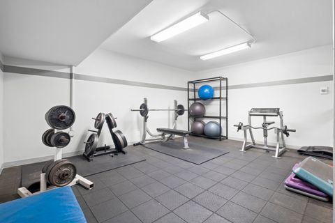 Tiny photo for 6301 N Sheridan Road #8E, Chicago, IL 60660 (MLS # 12621456)