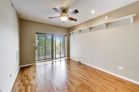 Tiny photo for 425 Village Green #508, Lincolnshire, IL 60069 (MLS # 12742355)