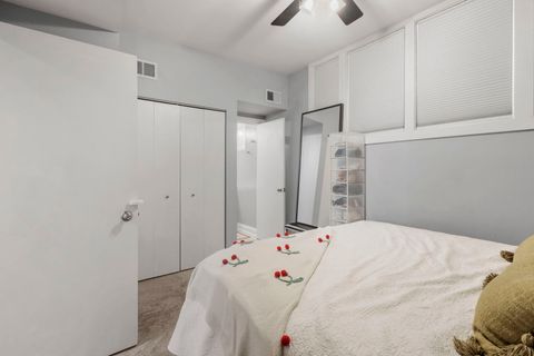 Tiny photo for 4422 N ASHLAND Avenue #G, Chicago, IL 60640 (MLS # 12580511)