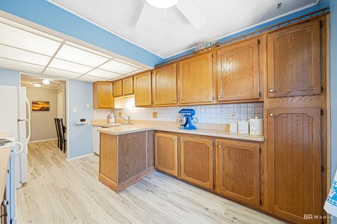 Tiny photo for 7517 175th Street #331, Tinley Park, IL 60477 (MLS # 12510499)